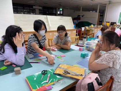 LINE_ALBUM_20260812-0814教具導入素養教學工作坊_260825_16.jpg