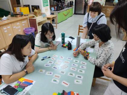 LINE_ALBUM_20260812-0814教具導入素養教學工作坊_260825_18.jpg