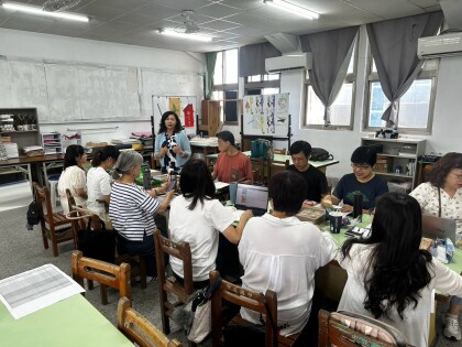 LINE_ALBUM_115學年度第一次團務會議_261008_7.jpg